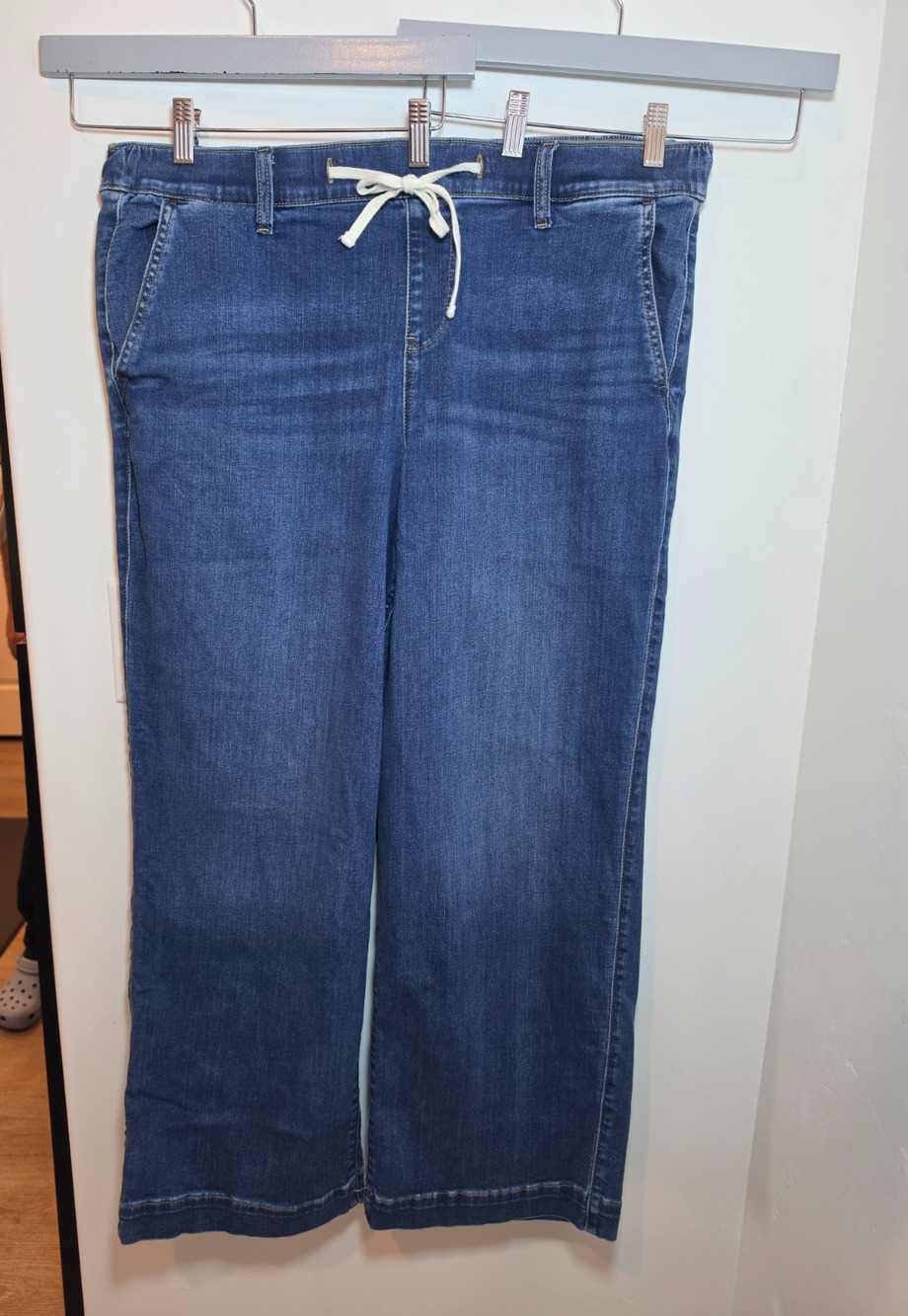 Torrid Jeans Weekend Wide Leg/Flare Mid Rise PLUS Sz 2 / 2X Drawstring Stretch